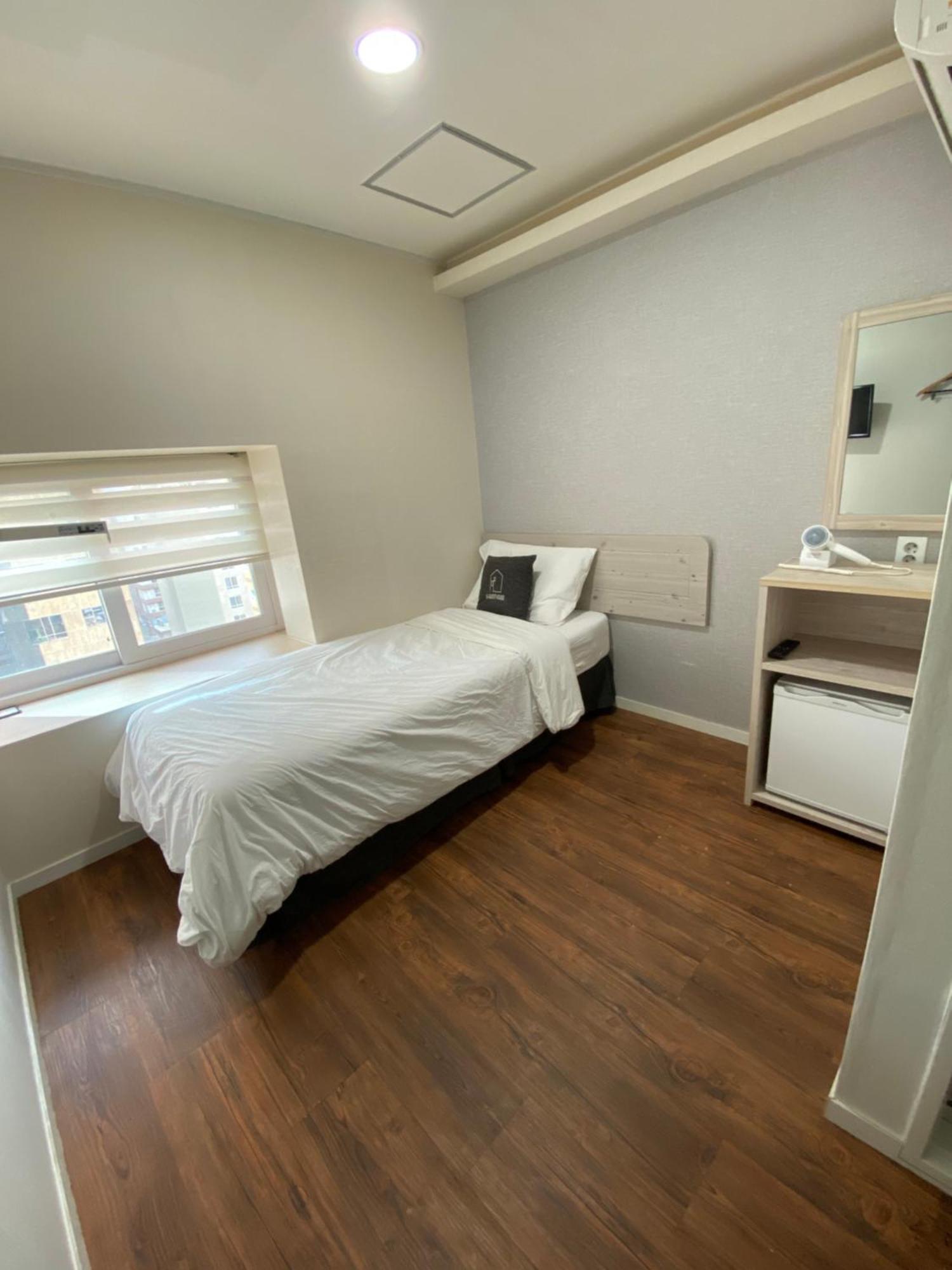 Seoul Grand Hostel Ewha Univ Extérieur photo