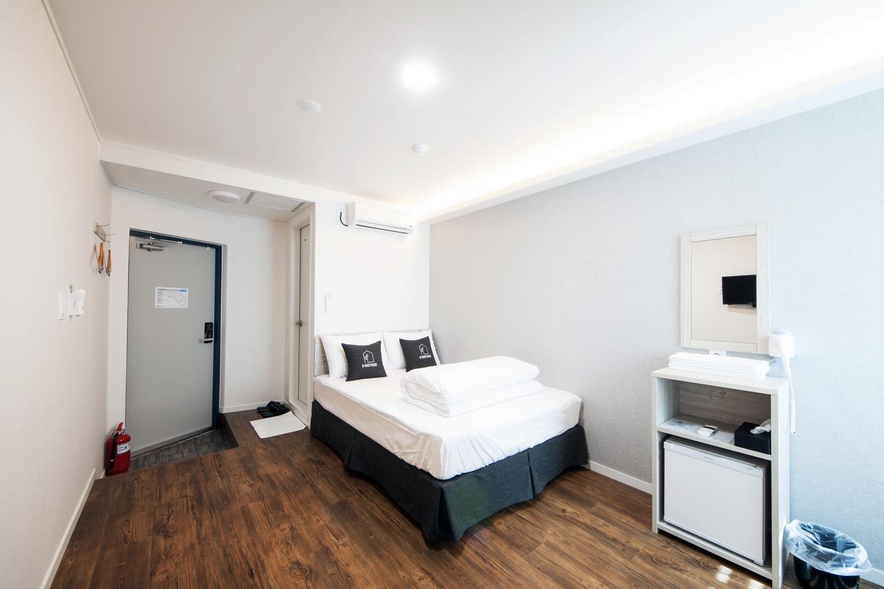 Seoul Grand Hostel Ewha Univ Extérieur photo